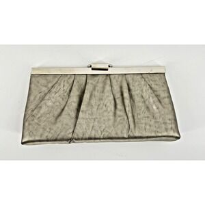 JESSICA MCCLINTOCK Evening Purse Silver Faux Leather Clutch 9"Wx4"Hx3"D‎